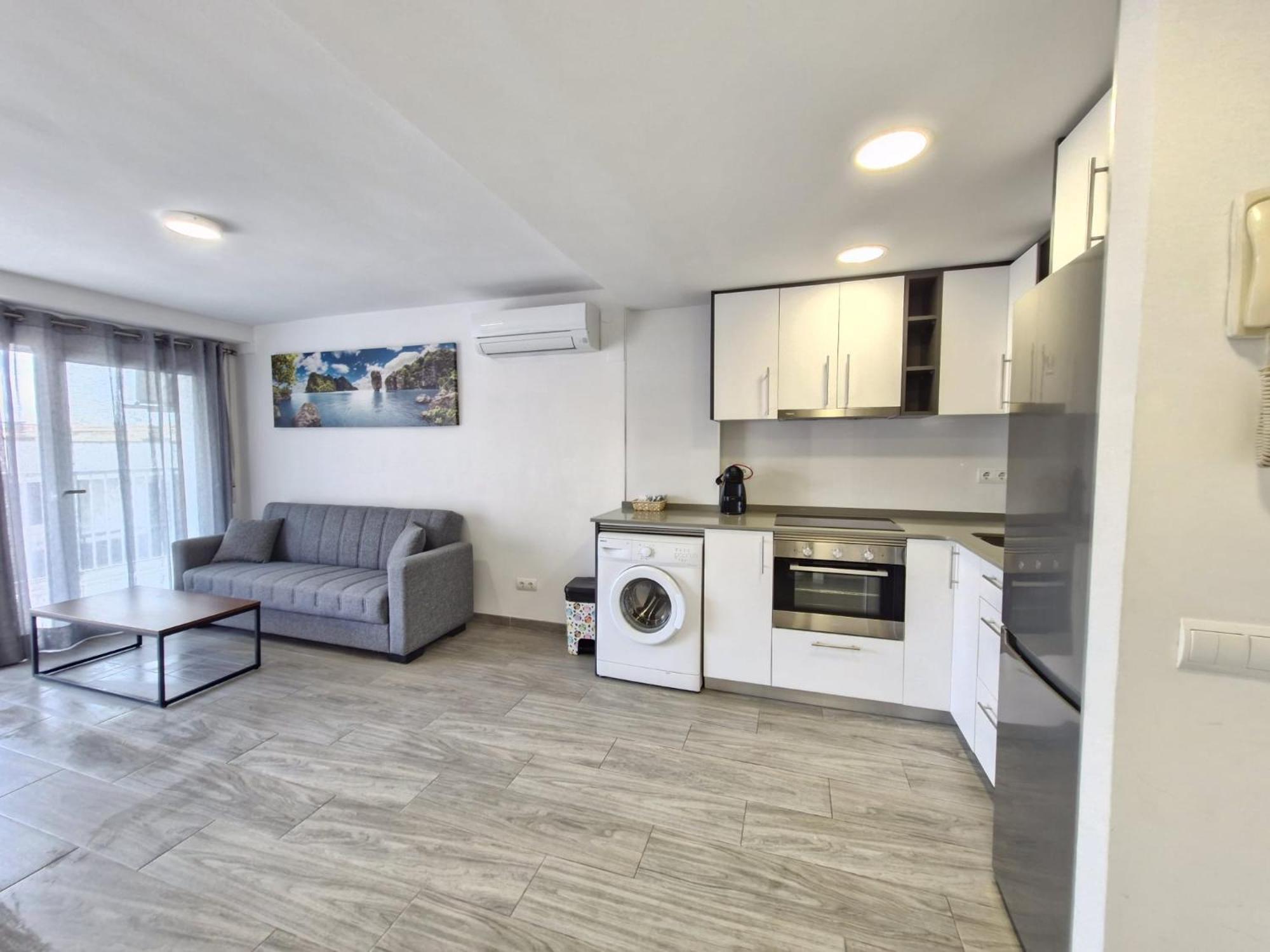 Apartamento Centrico En Салоу Екстериор снимка