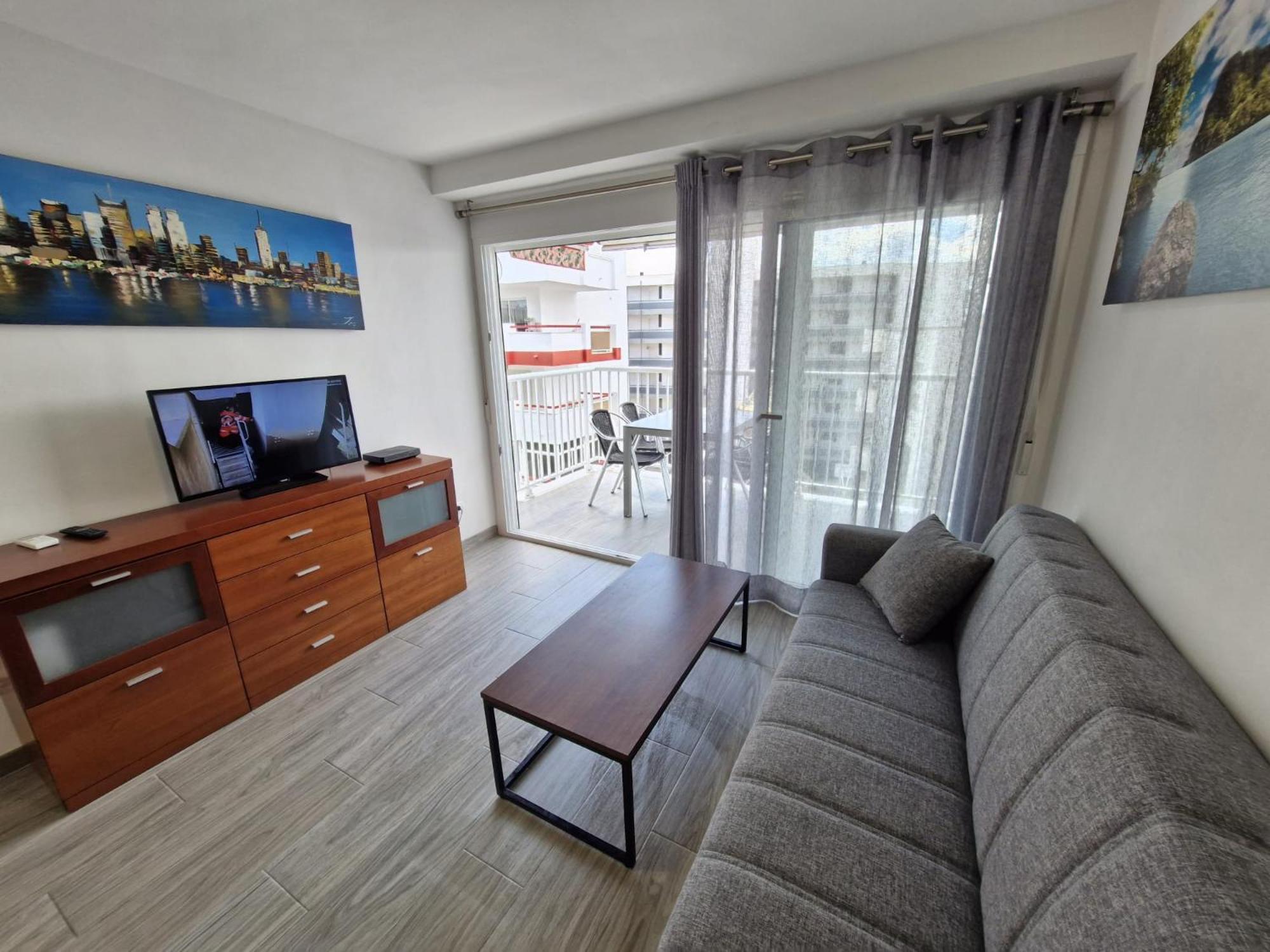 Apartamento Centrico En Салоу Екстериор снимка