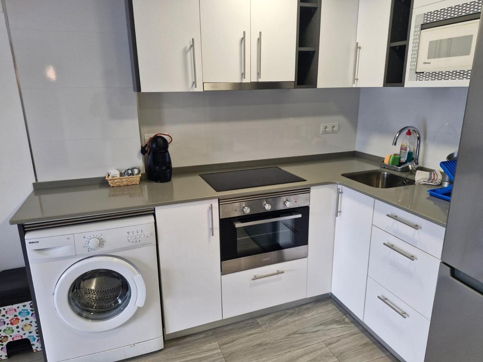 Apartamento Centrico En Салоу Екстериор снимка
