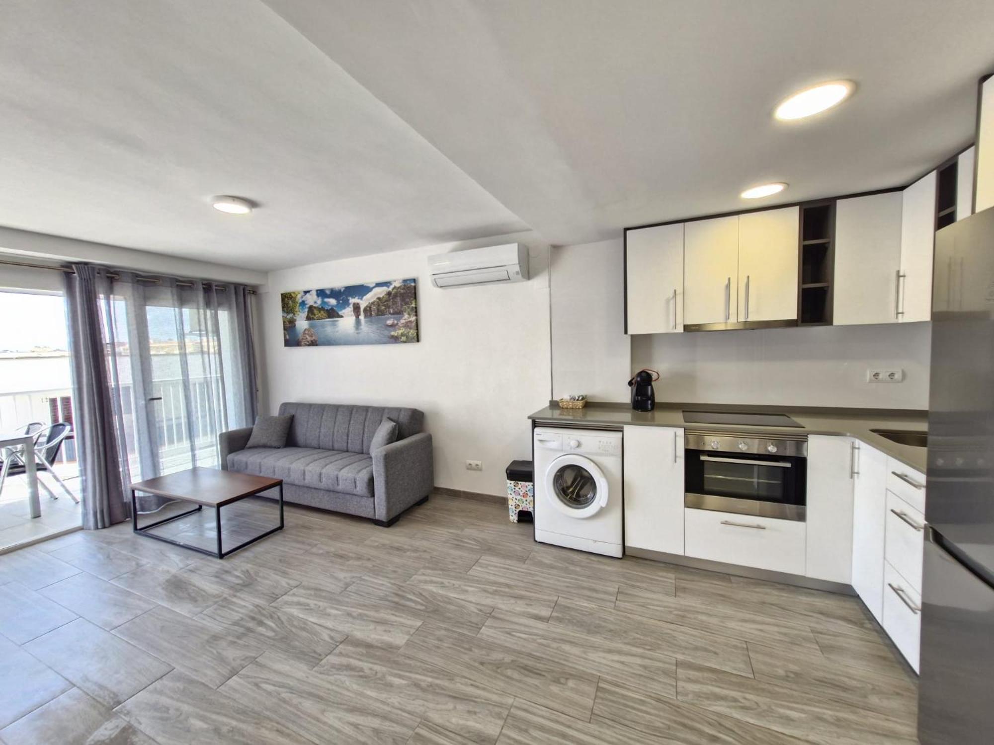 Apartamento Centrico En Салоу Екстериор снимка