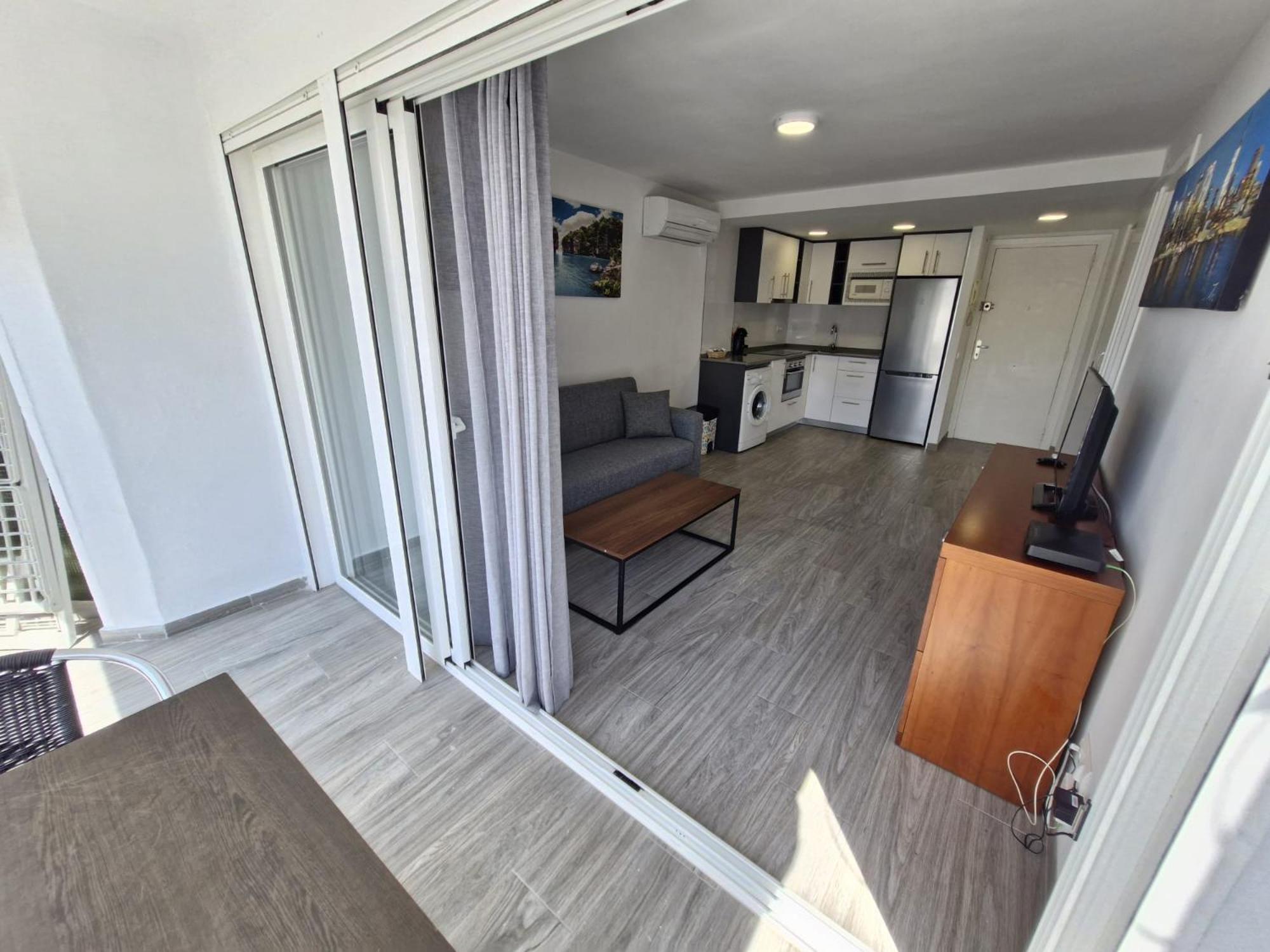 Apartamento Centrico En Салоу Екстериор снимка